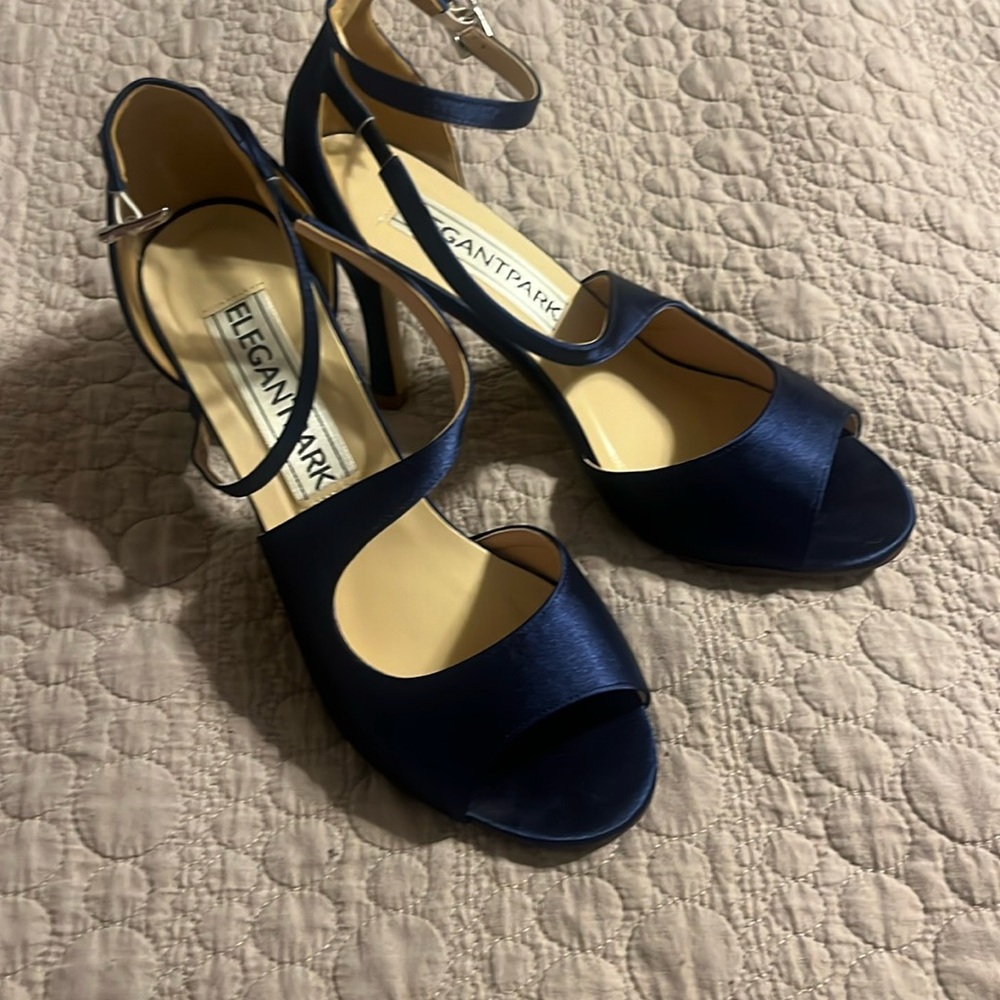 Elegant Park blue satin peep toe heels